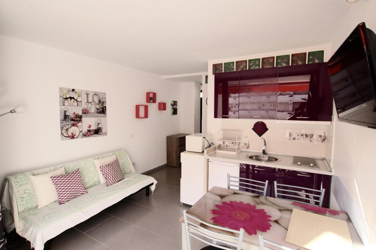 Holiday In Tenerife Playa de las Americas  Bagian luar foto