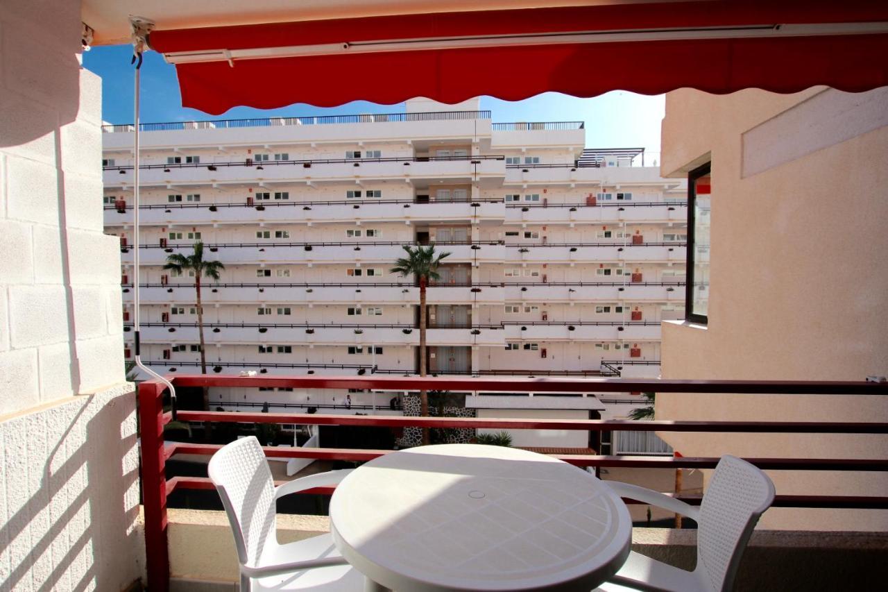 Holiday In Tenerife Playa de las Americas  Bagian luar foto