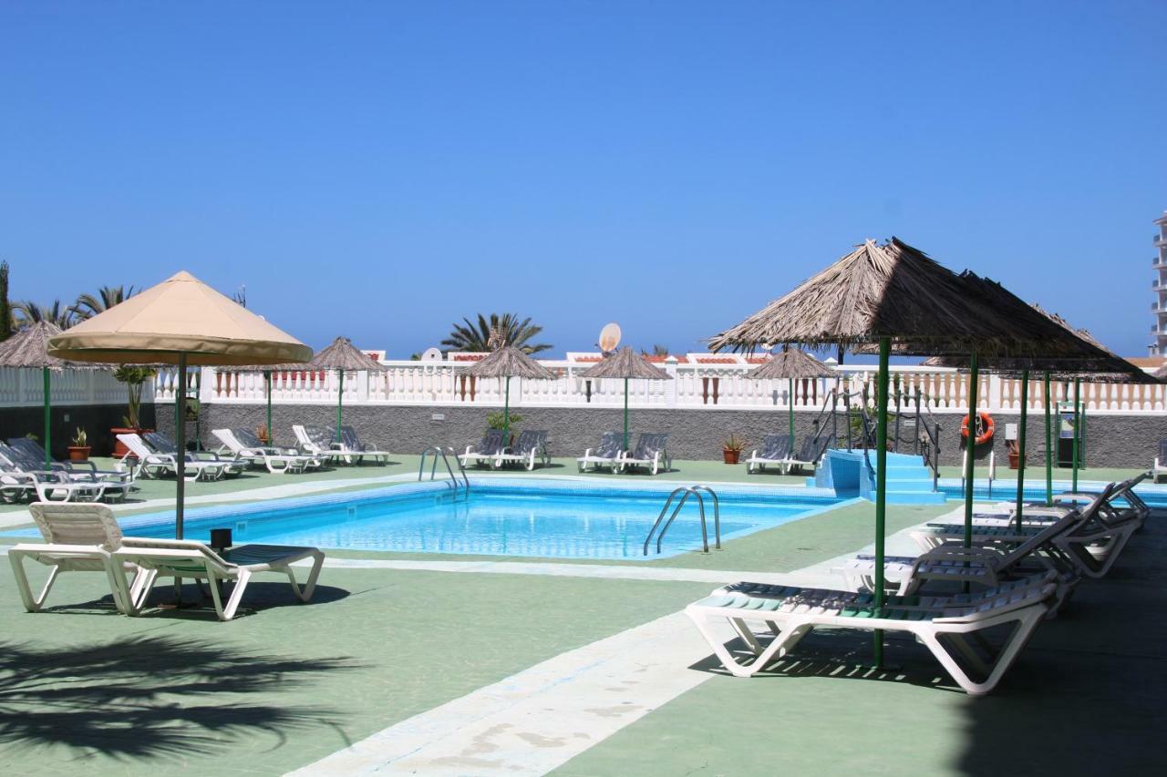 Holiday In Tenerife Playa de las Americas  Bagian luar foto